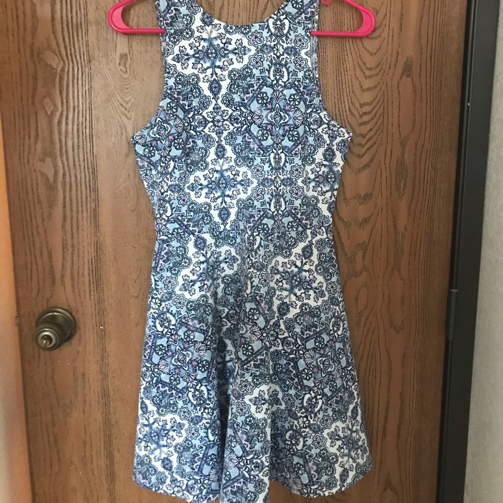 Sleeveless Aeropostle dress